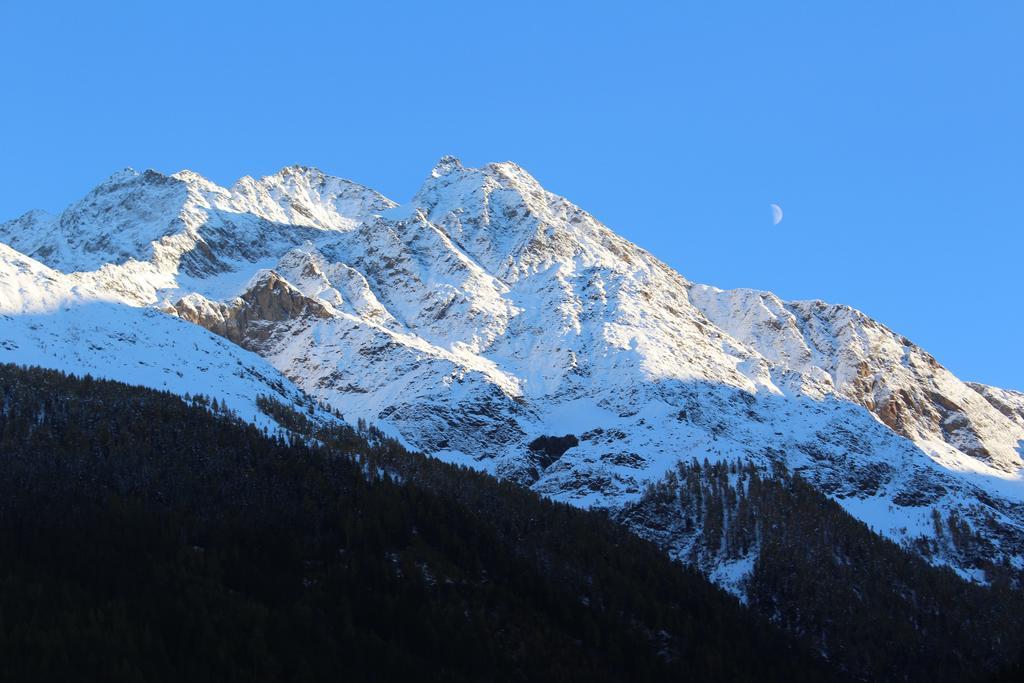 Haus Birgit Hotel Pettneu am Arlberg Ruang foto